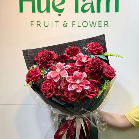 Bó Hoa Hồng Đỏ Ruby Élan – Dấu Ấn Tình Yêu Kiêu Sa  