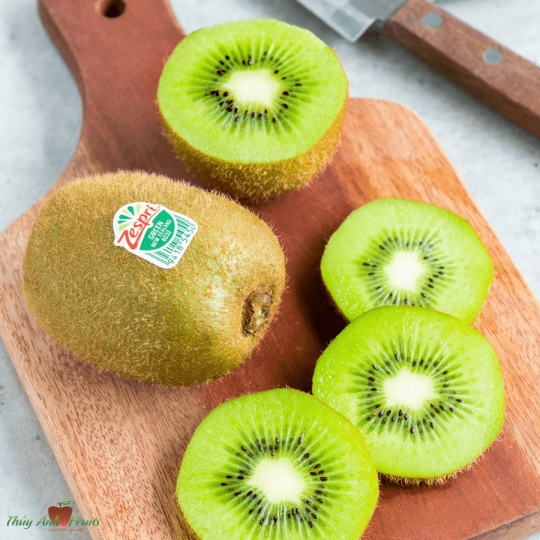 Kiwi xanh 