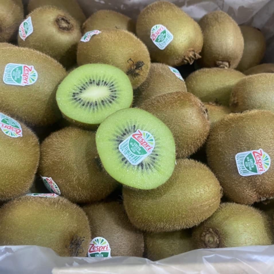 Kiwi xanh  