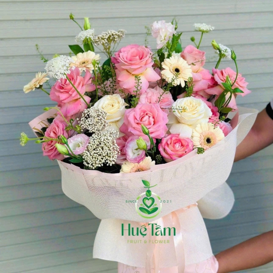 HOA BÓ TRÒN HIỆN ĐẠI TONE HỒNG 