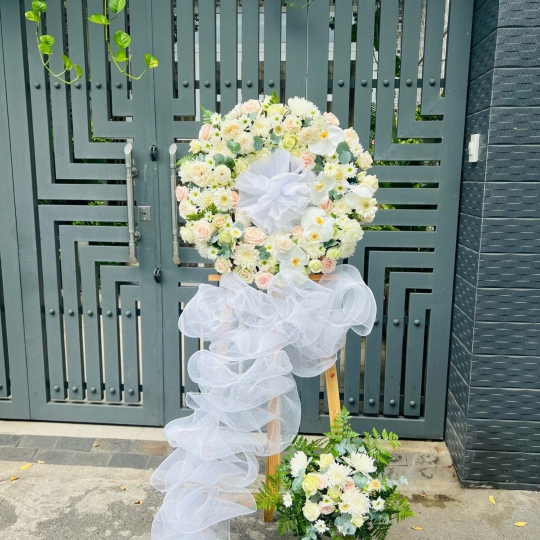 KỆ HOA VIẾNG AN NHIÊN 