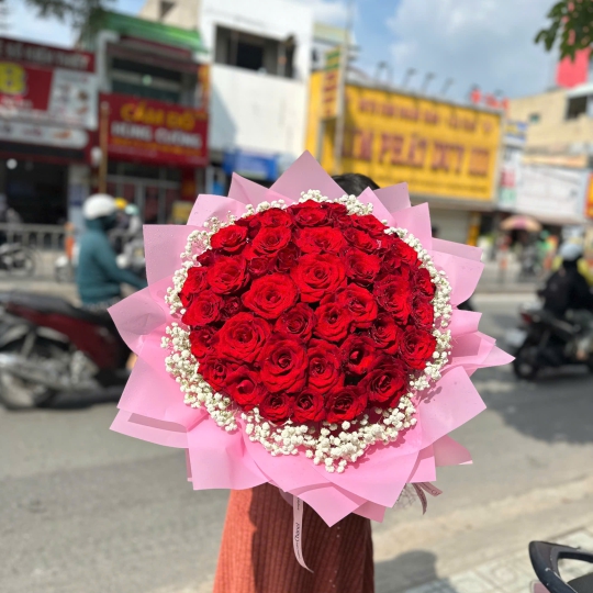 🌸 “Bó Hoa Hồng Công Chúa Ngọt Ngào” 🌸  