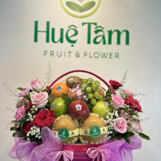 GIỎ TRÁI CÂY HỒNG XINH XẮN 