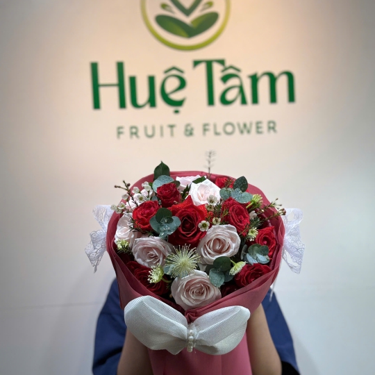 Bó Hoa Hồng Song Sắc Ngọc Ái Vĩnh Yêu 