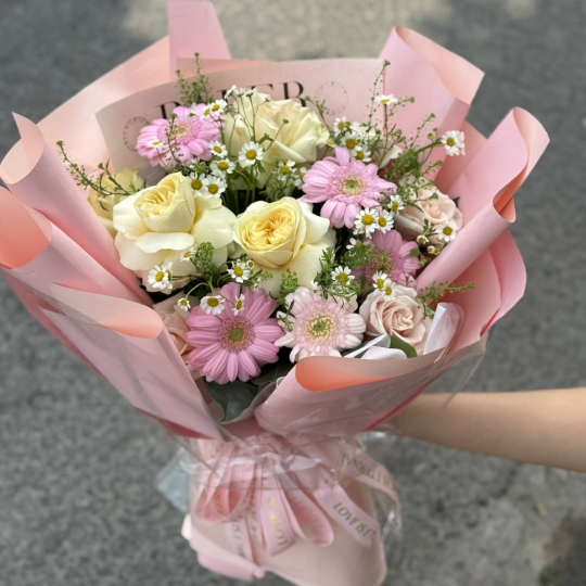 🎀 Bó Hoa Pink Daisy – Thương Nhớ Dịu Êm 