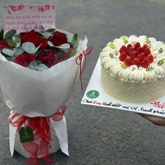 🌹 Bó Hoa Hồng Đỏ – Yêu Thương Nồng Nàn 🌹 