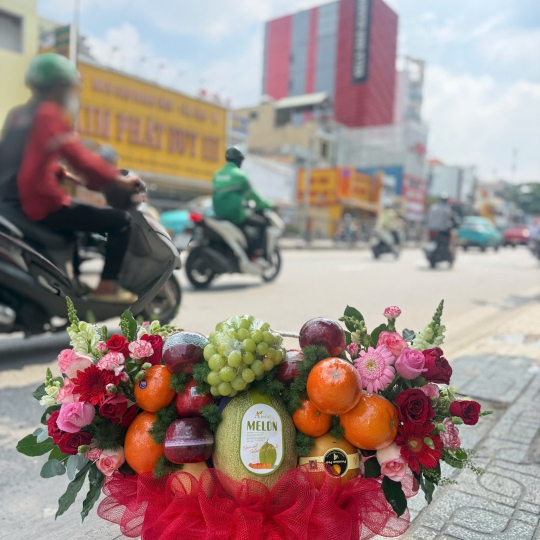 🍇 Giỏ Hoa Quả Premium – Phúc Lành Trao Tay 