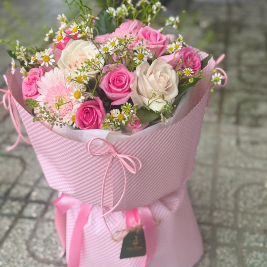 🎀 Bó Hoa Hồng Pastel – Lời Yêu Dịu Dàng 