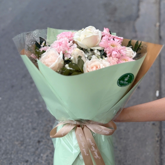 💗 Bó Hoa Pastel – Ngọt Ngào Yêu Thương 