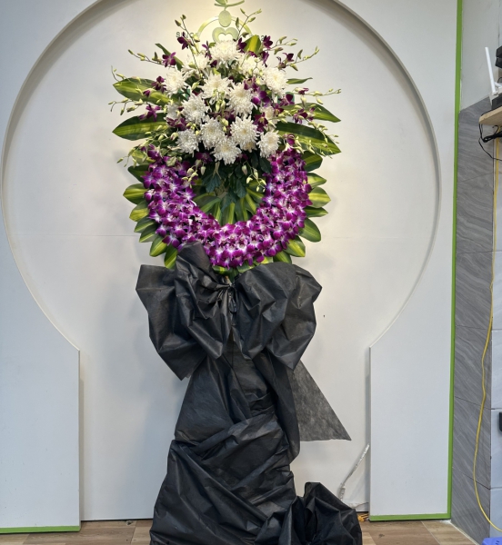 Imperial Orchid Tribute – Kính Viếng Cao Quý