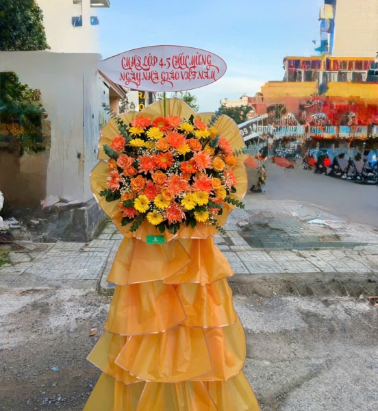 🌅 Blooming Appreciation – Tri Ân Đơm Hoa 🌸