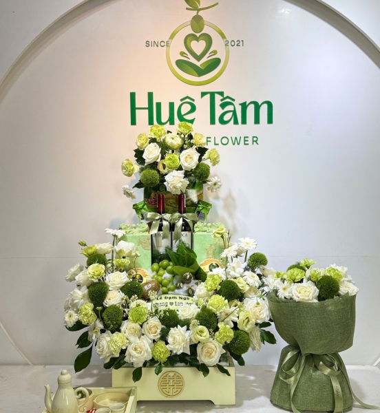 Mâm Dạm Ngõ Thanh Tân – Mâm Lễ Cưới Hỏi Hoa Tươi Xanh Trắng Trang Nhã