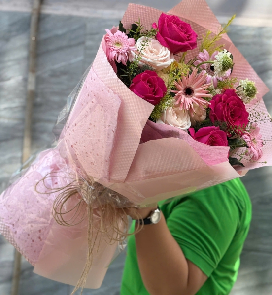 Bó Hoa Hồng Hồng Pastel – Nàng Thơ Ngọt Ngào