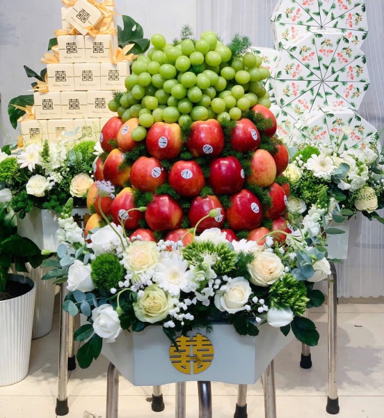 Giỏ Trái Cây Hoa Dạm Ngõ 12