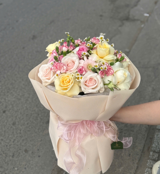 💗 Bó Hoa Hồng Pastel – Ngọt Ngào Bình Yên
