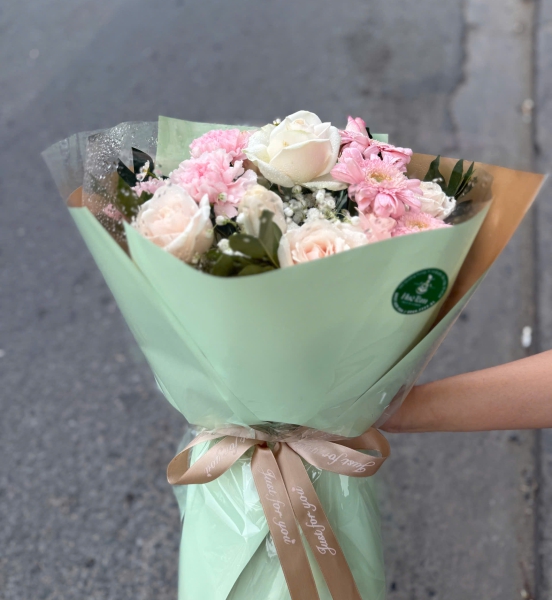💗 Bó Hoa Pastel – Ngọt Ngào Yêu Thương
