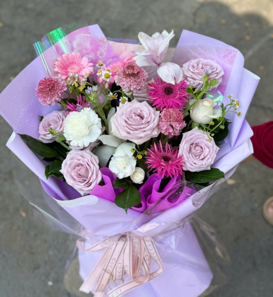 🌼 Blushing Lavender – Sắc Tím E Ấp