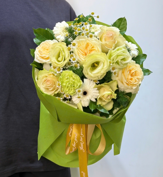 🤍 Ivory Garden Melody – Giai Điệu Vườn Ngà ✨